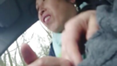 Fellow mengeratkan perkenalan dengan jirannya yang panas